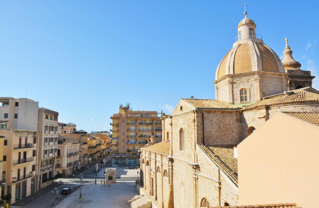 B&B - Piazza Grande Gela Kültér fotó
